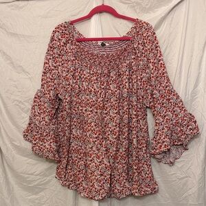 Terra & Sky 2X (20/22)Chic Floral Smocked Blouse with ruffled sleeves